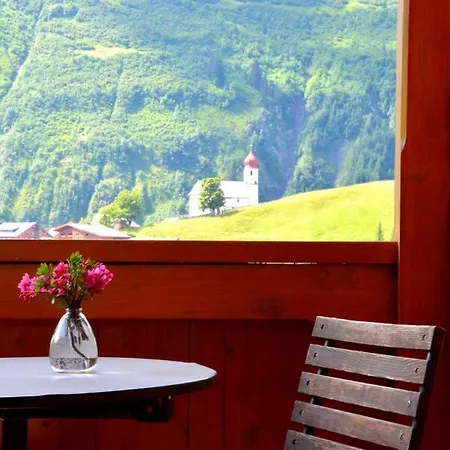 Couette-café Trista
