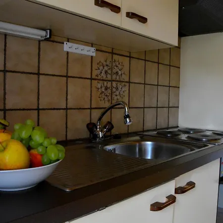 Trista Bed & Breakfast 3*